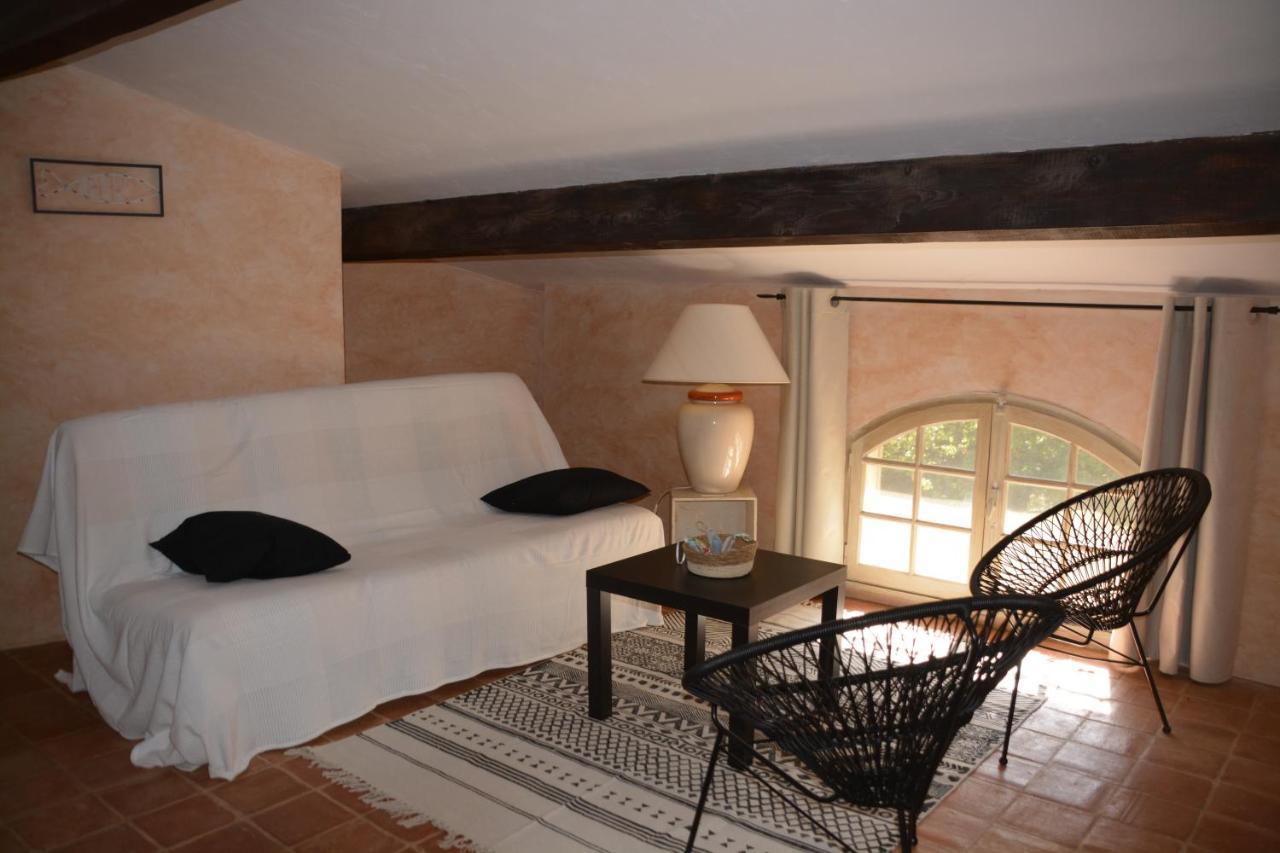 La Petite Sardine Bed & Breakfast Lirac Exterior photo